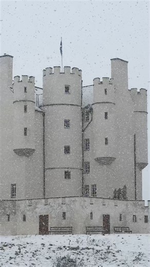 Looking back to last week, as the winter weather brough snowfall to Deeside in Aberdeenshire, Scotland. This shows the snow falling around the grounds and over Braemar Castle on Thursday 20th November 2025. The music is a new composition called 'Snow's Gentle Whisper', which we are working on for the winter period. #snowfall #scotland #braemarcastle #castlesofscotland | Aberdeenshire Scotland