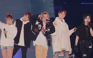 【晴好虹喜字幕组】AAA最后一次东蛋演唱会live现场-本篇（蓝光特效字幕）