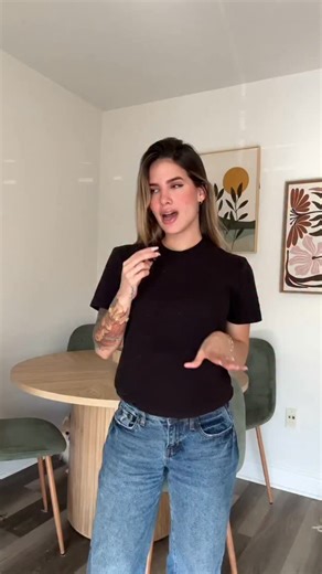 Carolina Borbely on Instagram: "This is the best app ever ✨ . #polybuzz"