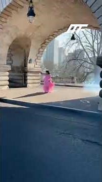 Indila tourne un nouveau clip à Paris : un retour attendu après une décennie de silence