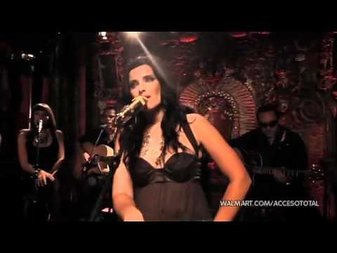 Nelly Furtado - I'm Like a Bird ( Acoustic live Walmart Soundcheck)