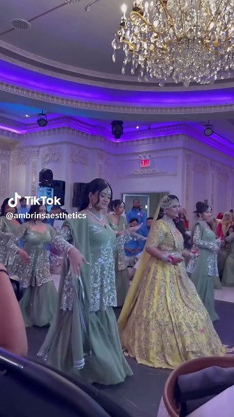 Colorful Bengali Classic Dance Performance | Desi Dance