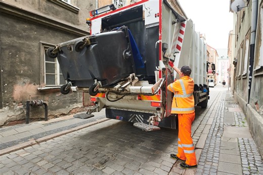 Eight fatalities recorded in waste and resources sector this year - letsrecycle.com