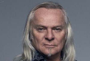 URIAH HEEP Singer BERNIE SHAW's Wife RADKA Dies After 'Serious Illness'