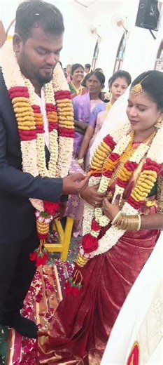 இந்த மங்களம் செலிக்கவே கிருபை செய்யும் எங்கள் திரித்தூவ தேவனே🙏✝️💐