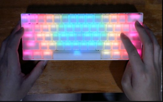 【看 垃 圾】RK61 rgb 双模键盘 搭配eck象牙白以及康白使用体验分享