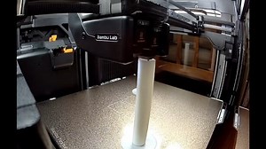 #拓竹H2D # 拓竹科技 H2D使用体验，静音快速，尺寸够大，双色超快，完美满足需求，细高件打印最高点层纹也不明显，晃动无影响。