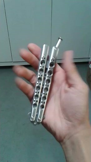 [Knife] Team Fortress 2 "Meet The Spy" Butterfly Knife Trick