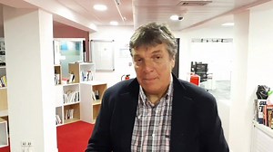 Au programme de RTL Petit Matin Week-End avec Christophe Pacaud : 📖 Hedwige Pasquet des éditions Gallimard Jeunesse présente #TheIckabog, nouveau livre événement de J.K. Rowling 🎤Rendez-vous avec Patrick Coutin, notre star du week-end. Il sort un livre consacré à #JimMorrisson. 📻 Toutes vos chroniques habituelles et le plein de surprises ! Le Pacaud Magot à décrocher au 3210 ou par SMS au 64900 ! 🎁 | RTL