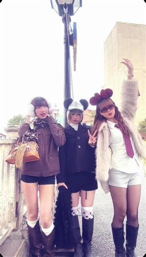 Stunning Disney Outfit Inspiration