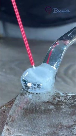 Easy bolt removal trick 🔩 #diy #bolt #remove