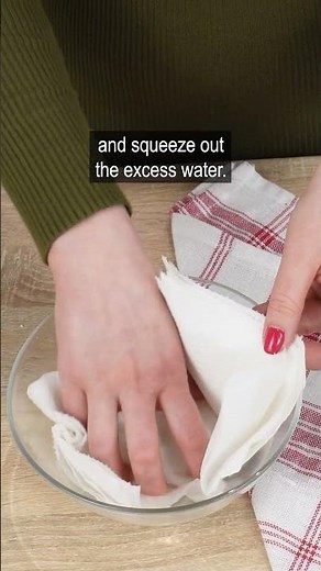 Trick for clean toaster with paper towel