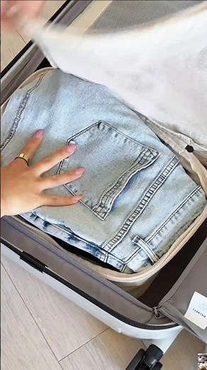 How to Pack a Suitcase Like a Pro: Using Compression Packing Cubes #shorts