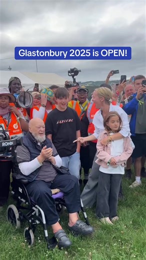 Glastonbury 2025 Festival Kicks Off with Top Headliners