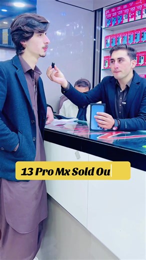 13 Pro mx sold out📱❤️🖤#iphone #smartwatc #comments #customers #pixel