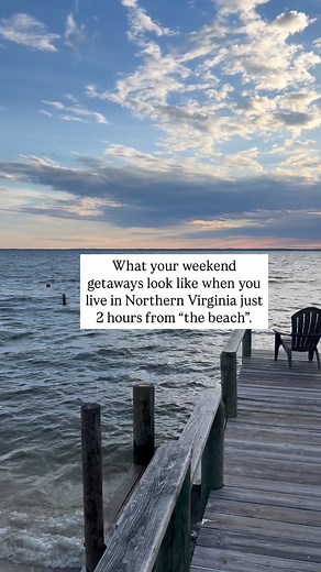 I love how close Northern Virginia is to water ❤️ or so it’s not the beach 🏝️ but it’s like it and soooo close! No matter what they say about Northern Virginia I could never stop loving you. The media might tell you that Northern Virginia is over priced and over rated, but here’s the Northern Virginia I know: - incredible weather - yes all 4 seasons - a bunch of small towns clustered round Washington D.C. - cutest locally owned restaurants, shops and businesses - access to water around the corn
