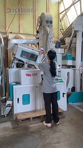 165K views · 1.7K reactions | Commercial rice milling machine, 1000-1500kg/h capacity. #ricehusker #ricebusiness | Mini Rice Mill Machine | Facebook
