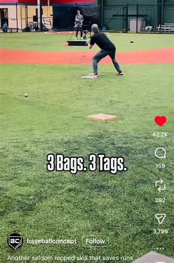 🚨 3 Base Tag Drill• No Hop• Short Hop • Long Hop ⭐️ Great drill for working on receiving footwork + cardio!