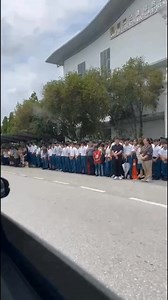 610K views · 4.9K reactions | Student Riam Road Secondary School Miri Memberi Penghormatan Terakhir Kepada Mendiang Yehezkiel Anyi..30.9.25  | Voo Siew Mei | Facebook