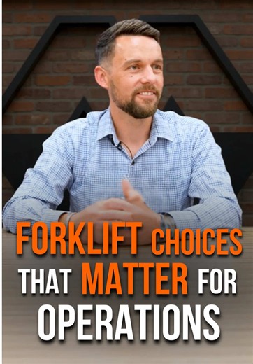 Choose Midwestern Equipment: Buy Electric Forklifts with Triple-Stage Masts