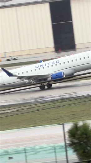 #united express airline landing in lax international airport #california .
