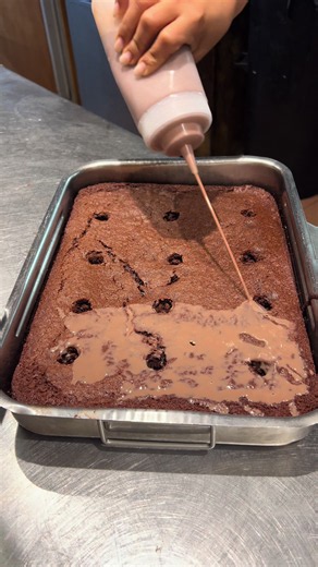 Bolo de chocolate fácil: receita rápida e deliciosa