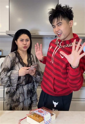 Video của UNDERtheBODHItree (@donnadonna1159368) với bản nhạc nhạc nền - manh .