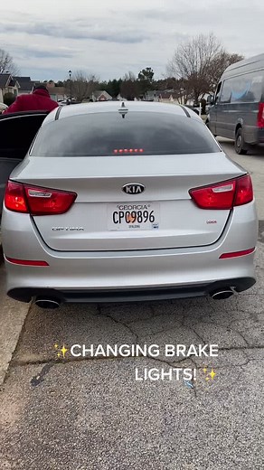 How to Change Brake Lights on a 2019 Hyundai Accent: Step-by-Step Guide
