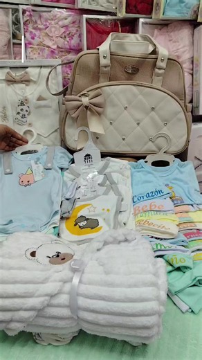 Combo Honey para bebé varón - ropa y accesorios para recién nacido