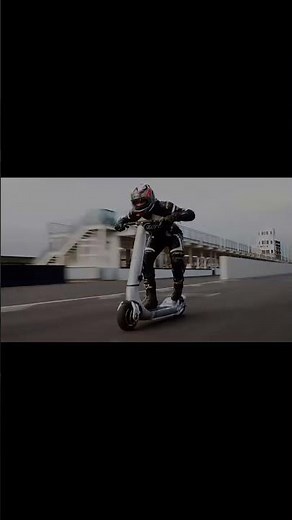 This Insane 100 MPH Electric Scooter Was Made by Formula 1 Engineers! Meet The Turbo e-Scooter