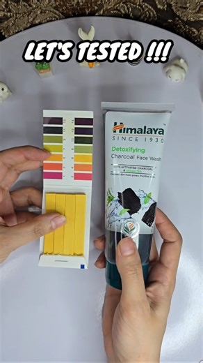 Himalaya Detoxifying Charcoal Face Wash pH Test #phtester #phtest #himalaya #facewash #shorts