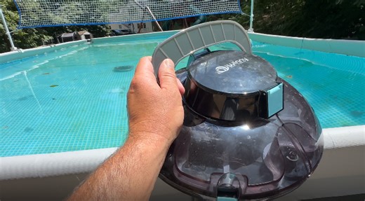 Watch Demo & Review&colon; WINNY Robotic Pool Vacuum Cleaner on Amazon Live