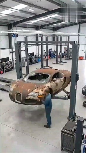 This man modifies an old car into a new look#shortsvedio