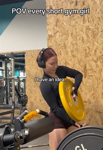 life hack???? for all my short gym girlies who struggle to lock in the machine at the end of a set… try this! 🤍 | more content on my page #gymtok #beginnergymtips #gymhack #shortgirlsproblems #gymgirlproblems