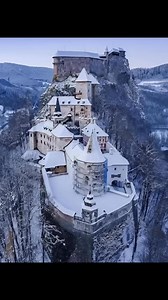 58K views · 1.8K reactions | Orava Castle (Oravský hrad) in Slovakia during winter. Orava Castle is one of the most important architectural monuments in Slovakia, situated on a high rock overlooking the Orava River. It was built in the 13th century.  #VerityVM #Archeology #Castle | Interesting History | Facebook