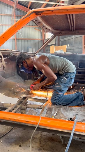 584 reactions · 39 comments | This dude has sparks, smoke, and dust EVERYWHERE  #mopar #musclecar #carculture | Mike Murk | Facebook