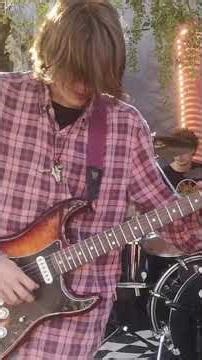 BB King "Sweet Little Angel" | Earth Blues cover LIVE at Daisy Jones Bar