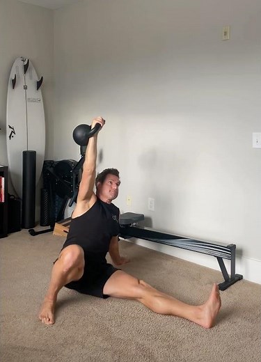 How to Do a Turkish Get Up