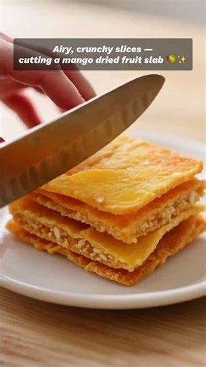 Cutting a Mango Dried Fruit Crunch Slab 🥭✨ | Crispy ASMR