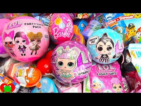 Opening LOL Sparkle Series, Surprise Eggs Stickers Lip Gloss Party Favors and Surprises