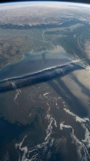 🌊 Tsunami Facts You Should Know 🌊 • Tsunamis can travel at speeds up to 500–800 km/h in deep ocean. • The 2004 Indian Ocean tsunami reached heights of over 30 meters in some areas. • Warning systems can provide minutes to hours of notice depending on proximity. #NaturalDisasters #OceanScience #TsunamiFacts AI-generated video for educational purposes. | Earth Impacts