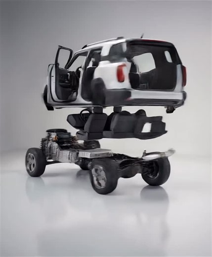 BAIC South Africa on Instagram: "It’s what’s on the inside that counts. 👀 See the intelligent engineering that makes the BAIC B30 a new kind of versatility. Built tough with hybrid power and serious capability. Because there’s always more than one road. Learn more using the link in bio! #B30 #EngineeredForEverything #HybridSUV #NewVersatility"