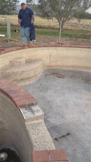 Eastern Brown Snake relocated from a property in Tarampa 📲 0478 535 687 Available 24/7 #IpswichSnakeCatchers #IpswichSnakeCatchers247 #SnakeCatchersIpswich247 #BrisbaneWestSnakeCatcher247 #RapidSnakeCatchers247 #LockyerValleySnakeCatchers #SnakeRelocation #WildlifeAwareness #SnakeSafety #PetSafety #QueenslandSnakes #SnakeCatchersQLD #LivingWithWildlife #ReptileEducation #IpswichSnakes #BrisbaneWest #ScenicRim #LockyerValley #SomersetRegion #24hrSnakeCatcher #fyp | Rapid Snake Catchers 24/7 0478