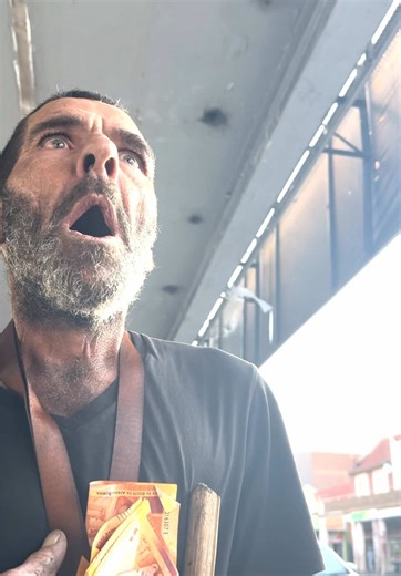 Supporting a Friend in Need: A Heartfelt Gesture