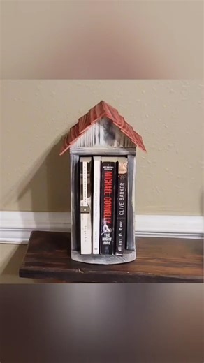 Today, I build a book caddy out of scrapwood. #woodworking #woodscraft #books #booktube #scrapwood