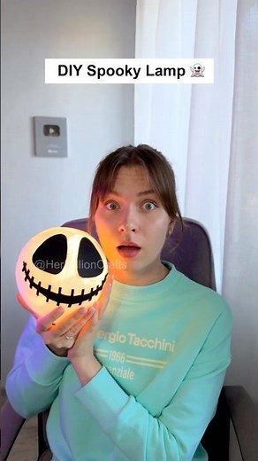 DIY Spooky Lamp 💡 Easy Halloween Craft with Balloon and Paper #diy #halloween #craft #homedecor