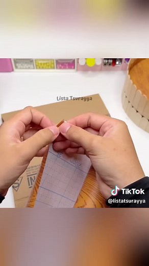 Kerajinan Kreatif dari Kardus Bekas untuk DIY