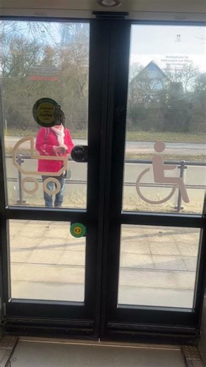 Tram Doors Closing in Berlin 🚋 Too Late for the Ride