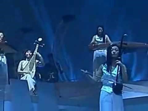 12 Girls Band - 女子十二楽坊 - El cóndor pasa (UNE MÉLODIE DES INCAS )