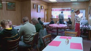 Ruby's Diner opens doors for free Thanksgiving meal